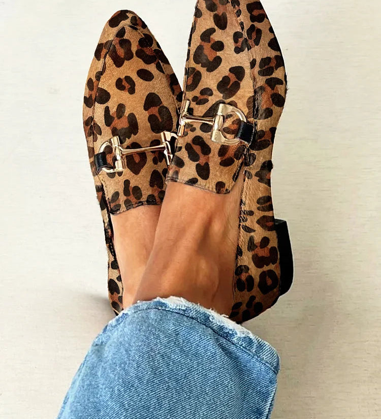 Gia – Elegante Leopard-Slipper