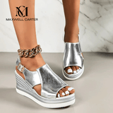 Baylie - Stylische Metallic-Sandalen