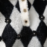 Kurz geschnittener Kurzarmpullover mit Applikation