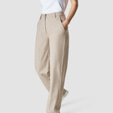 Essential Hose gerade Toffee Karo
