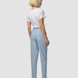 Essential Hose zulaufend Himmelblau meliert