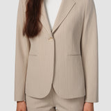 Essentieller taillierter Blazer Insel Sand Nadelstreifen