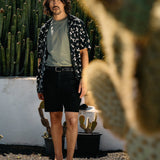 Essential Shorts Schwarz