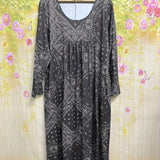 ELOWEN | MIDI-KLEID MIT LANGEN ÄRMELN CASUAL
