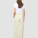 Damen Essential Hose weit nebelgelb